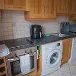 4 Bed On The Main Street Apartmán