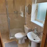 4 Bed On The Main Street شقة Clogherhead