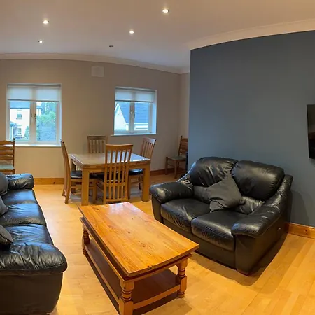 4 Bed On The Main Street 公寓 Clogherhead