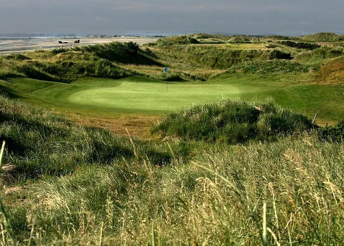 4 Bed On The Main Street